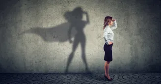 Un salarié soumis à une convention annuelle de forfait en heures ne peut pas être un cadre dirigeant