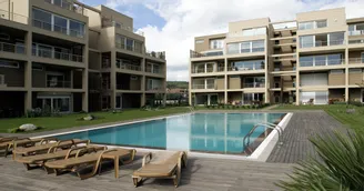 Résidences de tourisme : l'exclusion de la résiliation triennale ne concerne pas le bail renouvelé