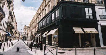 La cession à une SCI familiale ne fait pas échec au droit de préférence du locataire commercial